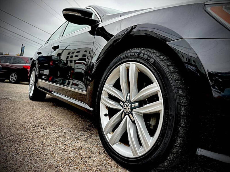 2017 Volkswagen Passat 1.8T SE