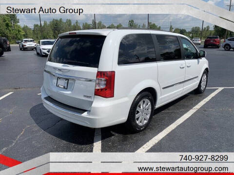 2014 Chrysler Town and Country Touring