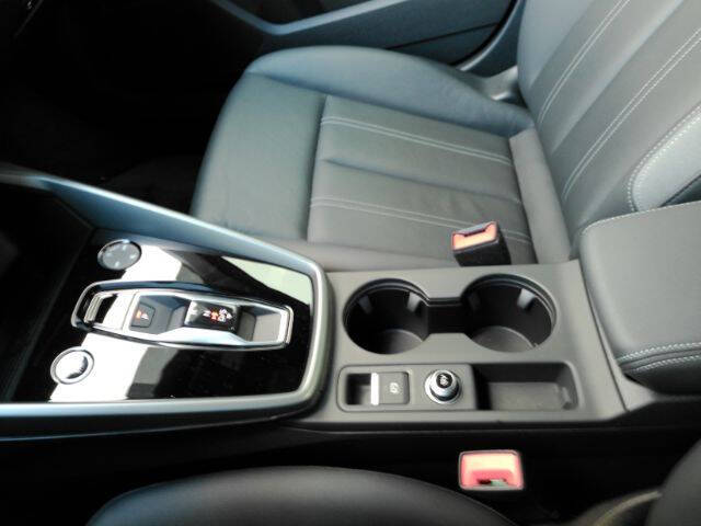 2025 Audi A3 quattro Premium 40 TFSI