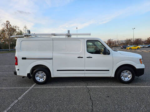 2018 Nissan NV 1500 SV