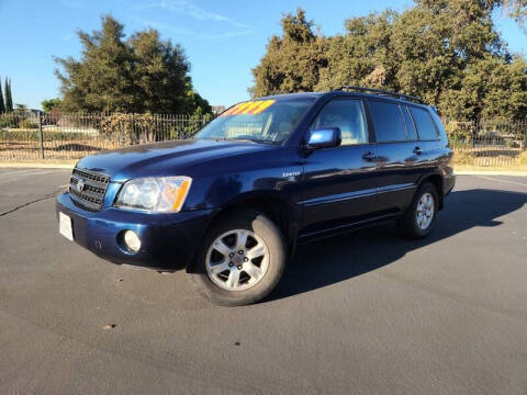 2002 Toyota Highlander for sale at Empire Motors in Acton CA