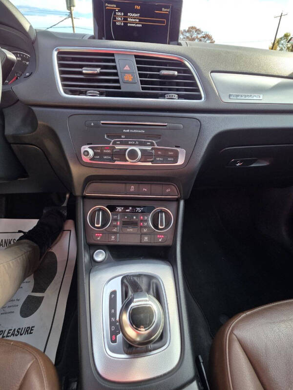 2018 Audi Q3 2.0T quattro Premium Plus