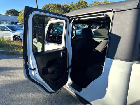 2021 Jeep Gladiator Mojave