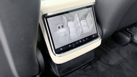 2023 Tesla Model X Standard Range