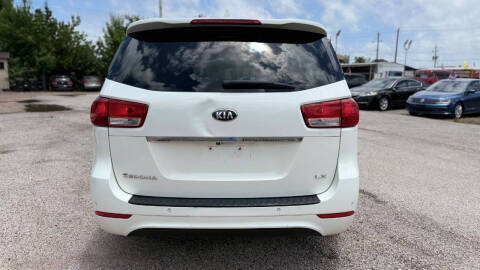 2018 Kia Sedona LX