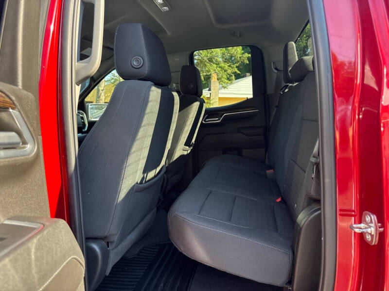 2023 GMC Sierra 1500 Elevation Standard