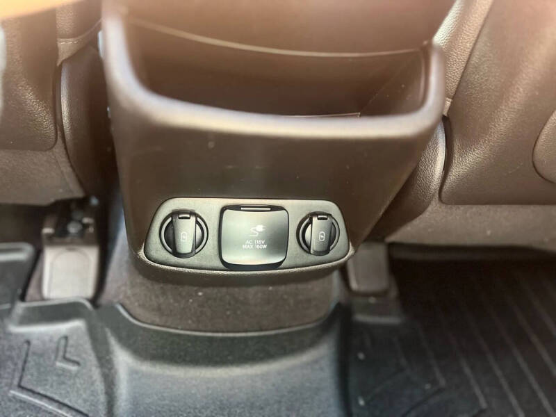 2019 Hyundai Santa Fe Ultimate 2.0T