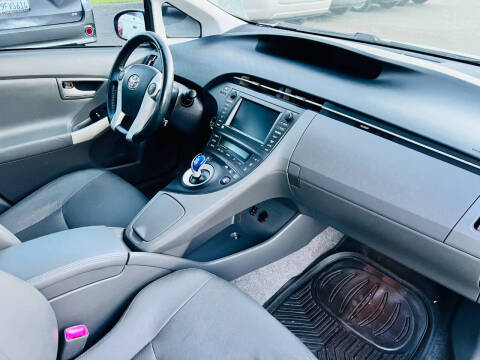 2010 Toyota Prius IV