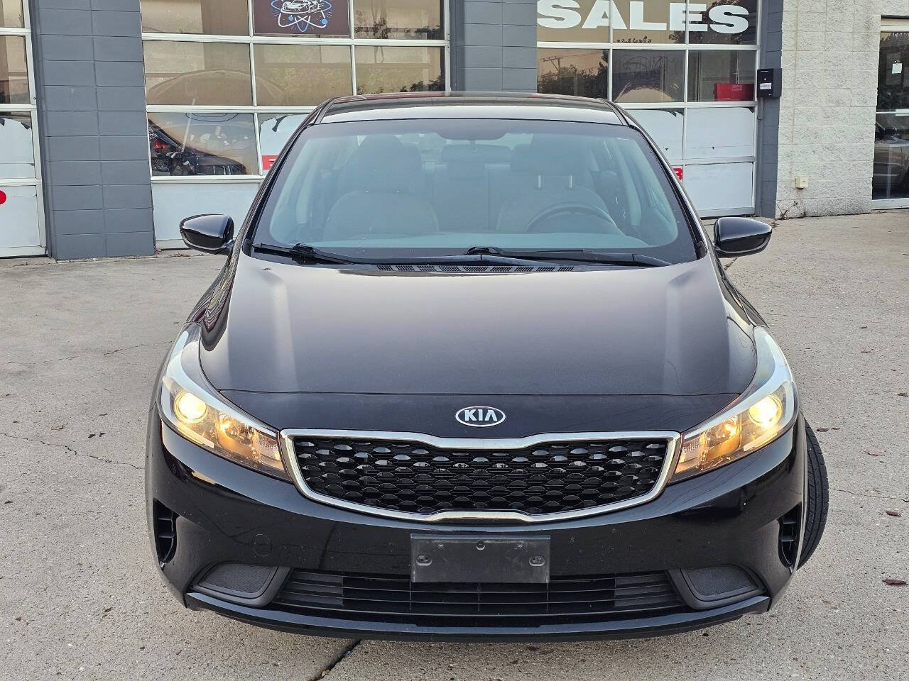 2017 Kia Forte for sale at Quantum Auto Co in Plainfield, IL