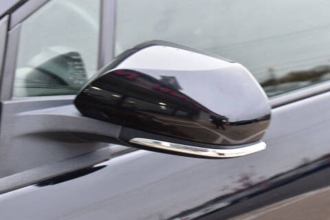 2022 Toyota Prius LE