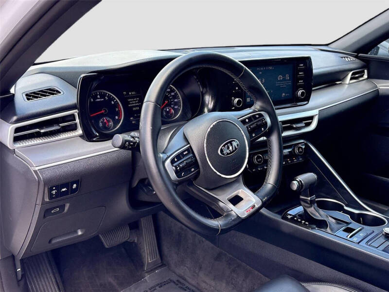 2021 Kia K5