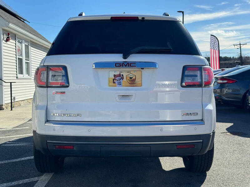 2016 GMC Acadia SLE-2