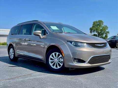 2017 Chrysler Pacifica for sale at BuyRight Auto in Greensburg IN