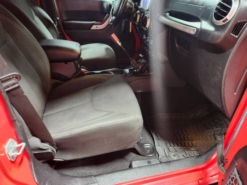 2016 Jeep Wrangler Unlimited Sahara