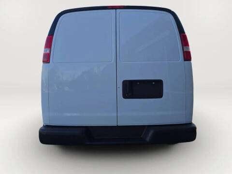 2021 Chevrolet Express 2500