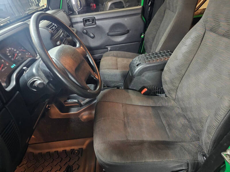 2004 Jeep Wrangler X