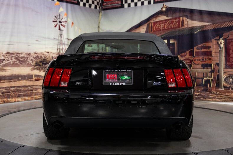 2003 Ford Mustang SVT Cobra