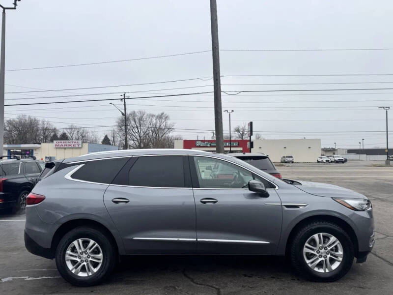 2021 Buick Enclave Essence