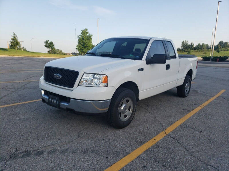 2005 Ford F-150 for sale at Family Outdoors LLC in Kansas City MO