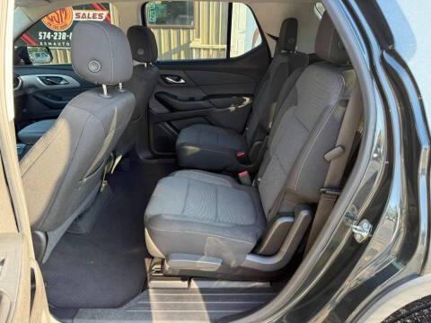 2018 Chevrolet Traverse LT Cloth