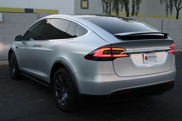 2018 Tesla Model X 17