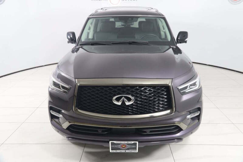 2023 Infiniti QX80 Premium Select