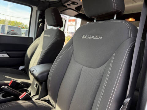 2017 Jeep Wrangler Unlimited Sahara