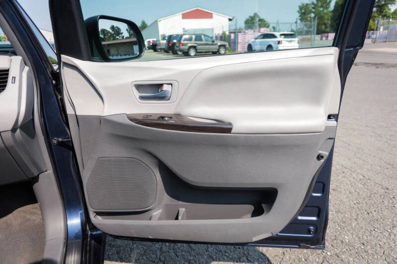 2018 Toyota Sienna
