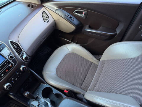 2012 Hyundai Tucson GLS