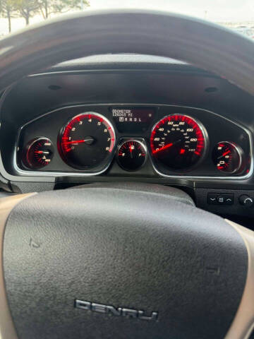 2013 GMC Acadia Denali