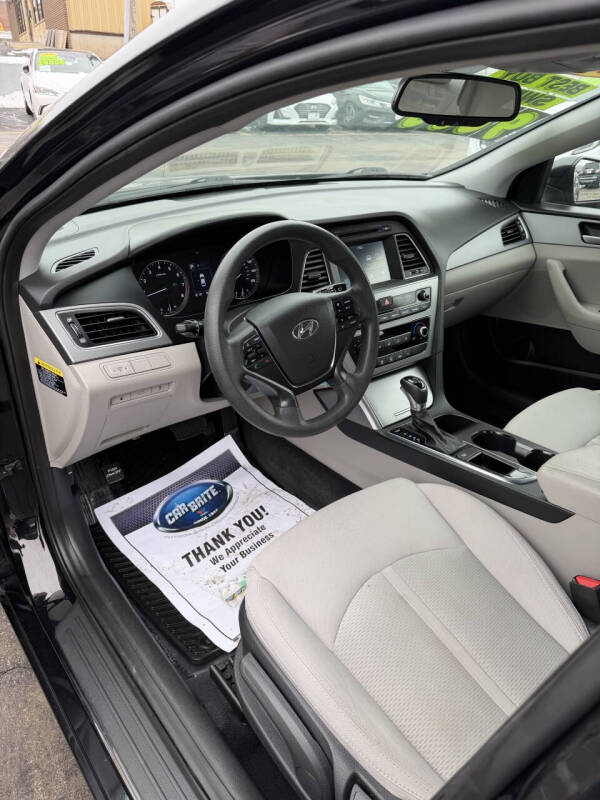 2016 Hyundai Sonata SE