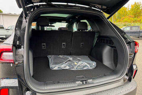 2025 Ford Escape ST-Line Select