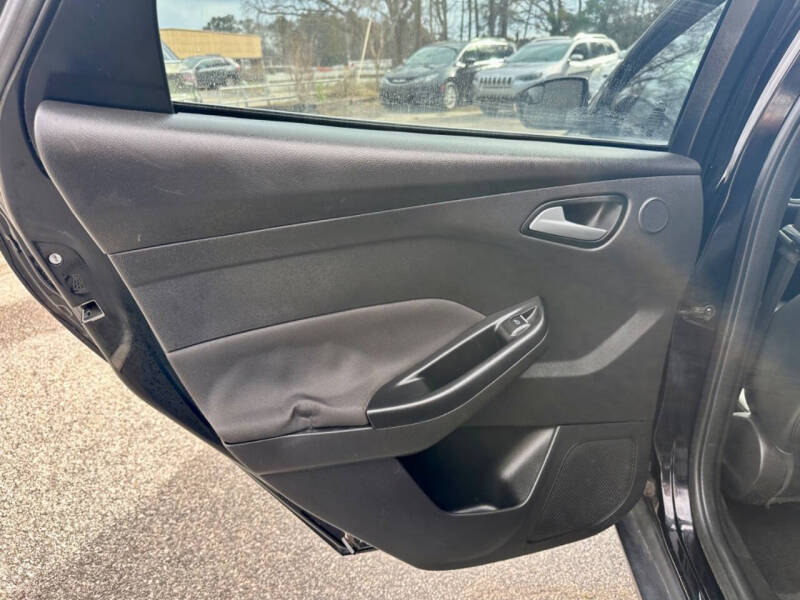 2018 Ford Focus Titanium