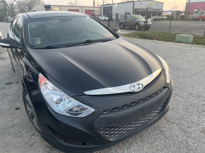 2014 Hyundai Sonata Hybrid for sale at SCOTT HARRISON MOTOR CO in Houston TX