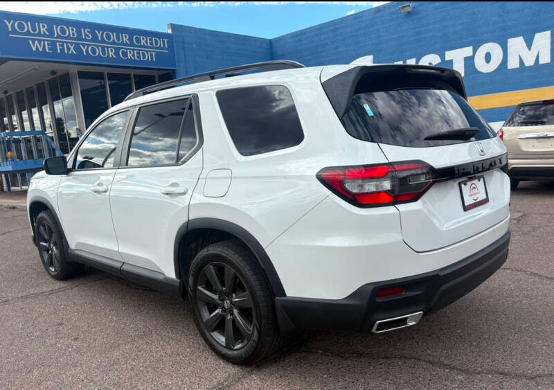 2023 Honda Pilot Sport