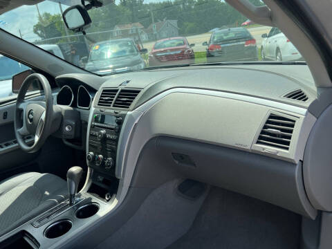 2010 Chevrolet Traverse LS