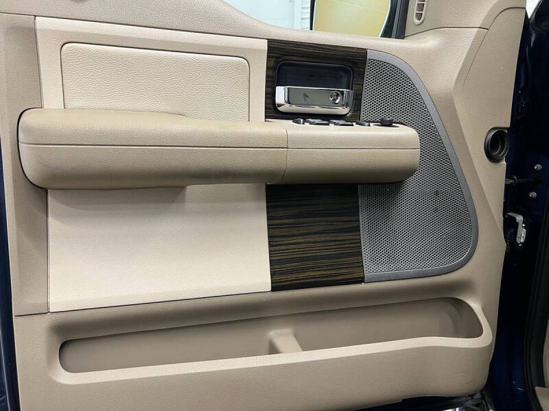 2007 Lincoln Mark LT