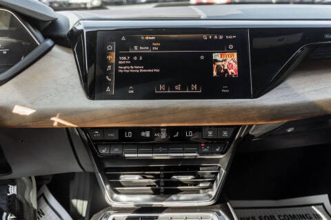 2022 Audi e-tron GT quattro Premium Plus