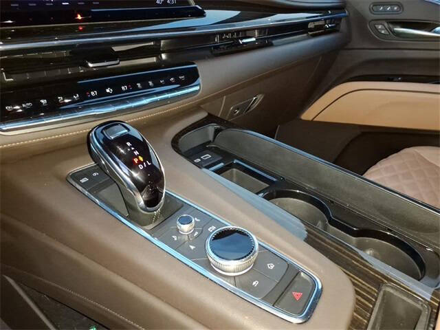 2023 Cadillac Escalade ESV Premium Luxury