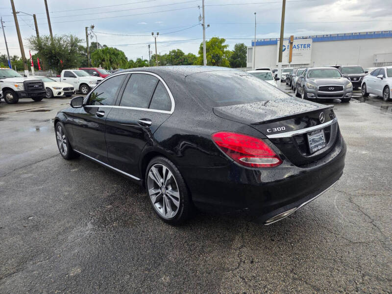 2017 Mercedes-Benz C-Class