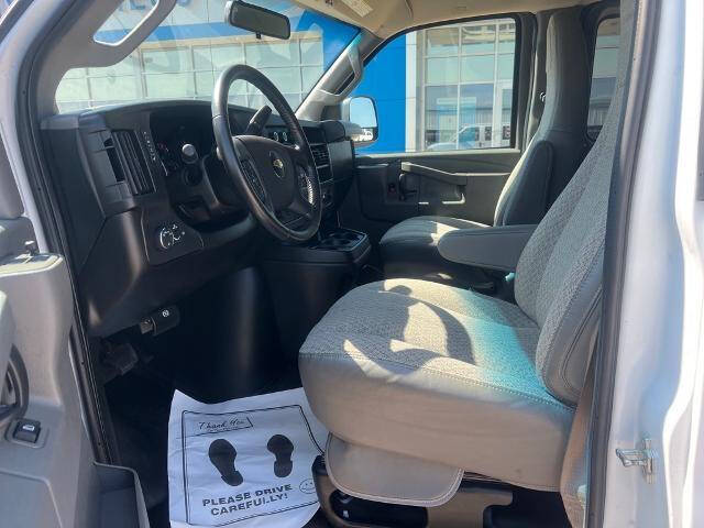 2022 Chevrolet Express LS 3500