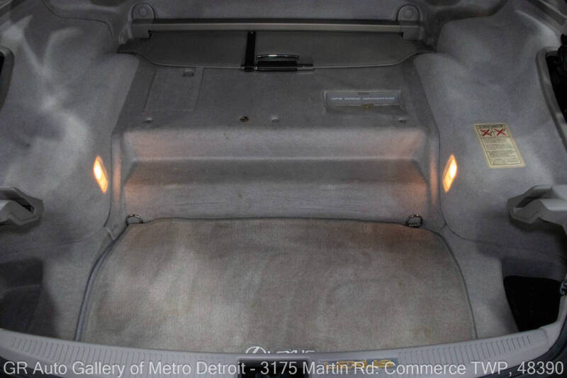 2004 Lexus SC 430