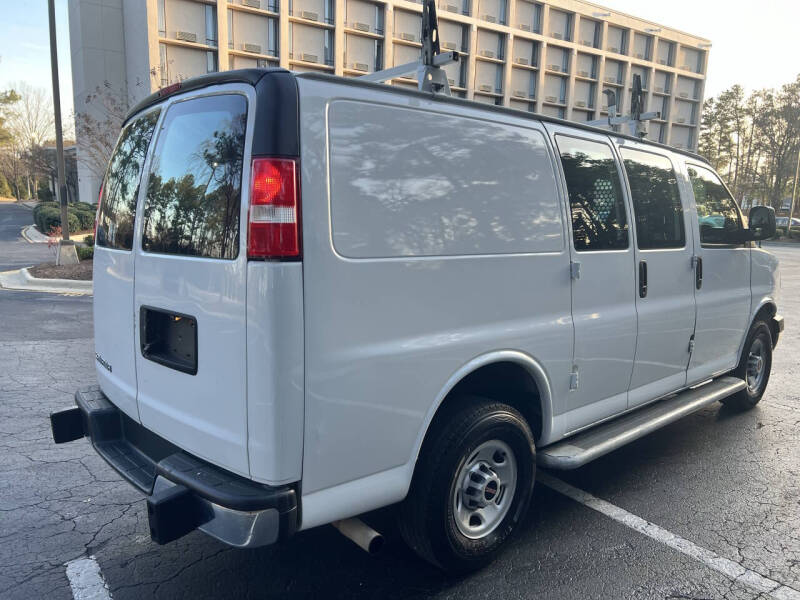 2020 GMC Savana 2500