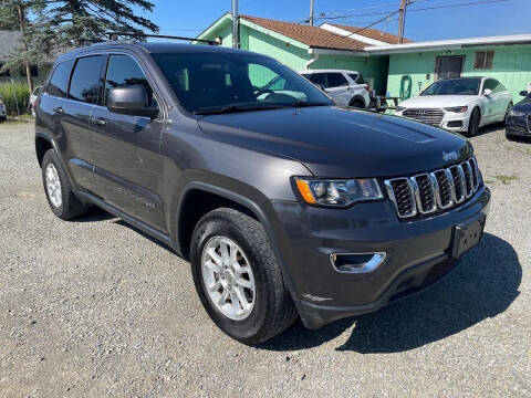 2018 Jeep Grand Cherokee Laredo E