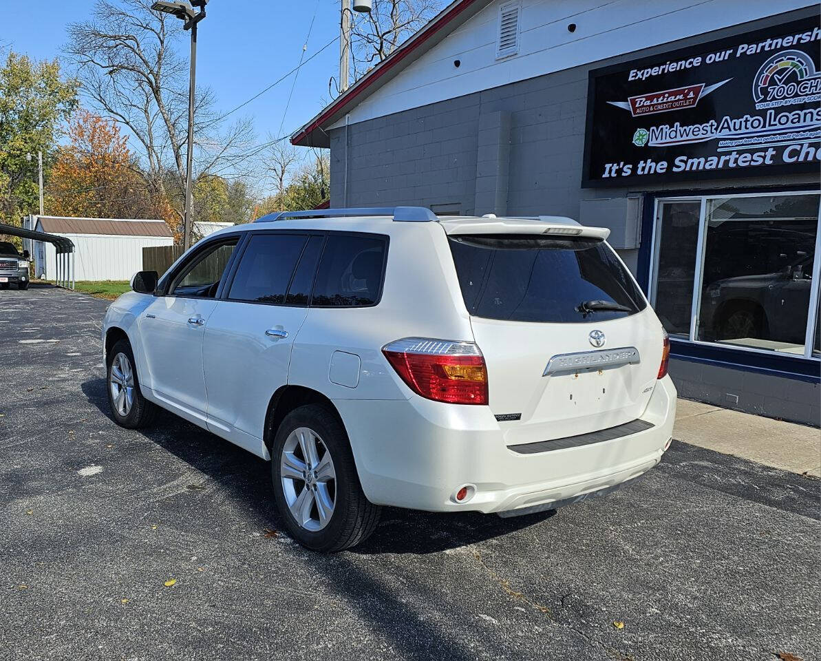 2010 Toyota Highlander for sale at Midwest Auto Loans in Davenport, IA