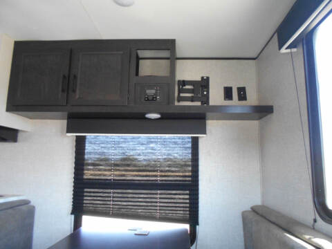 2022 Jayco M212 QBW