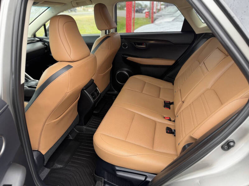 2017 Lexus NX 200t