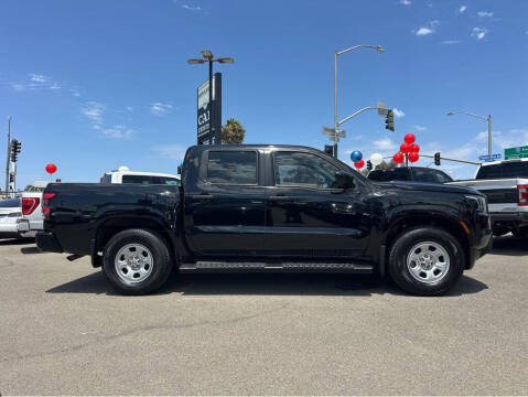 2022 Nissan Frontier S