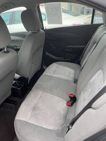 2017 Chevrolet Sonic LS Manual
