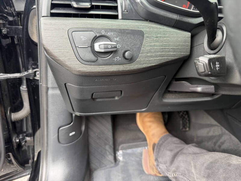 2019 Audi A4 Titanium 40 TFSI
